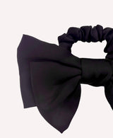 narces bow scrunchie black
 details