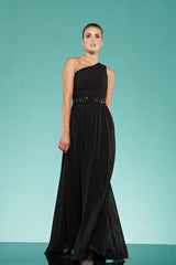 One shoulder chiffon gown