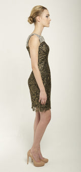 sleeveless lace dress