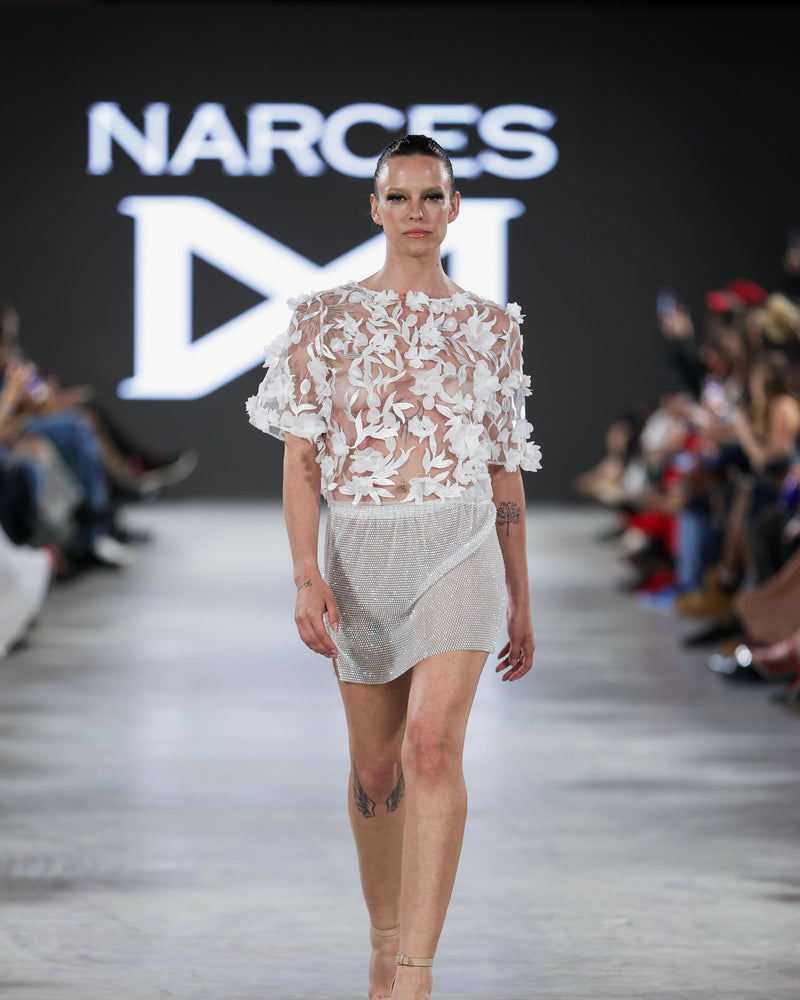Hin - 3D Floral Top – NARCES