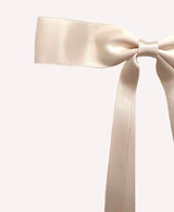 narces ribbon bow off-white close up