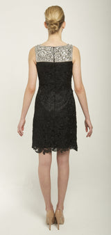Sleeveless lace dress