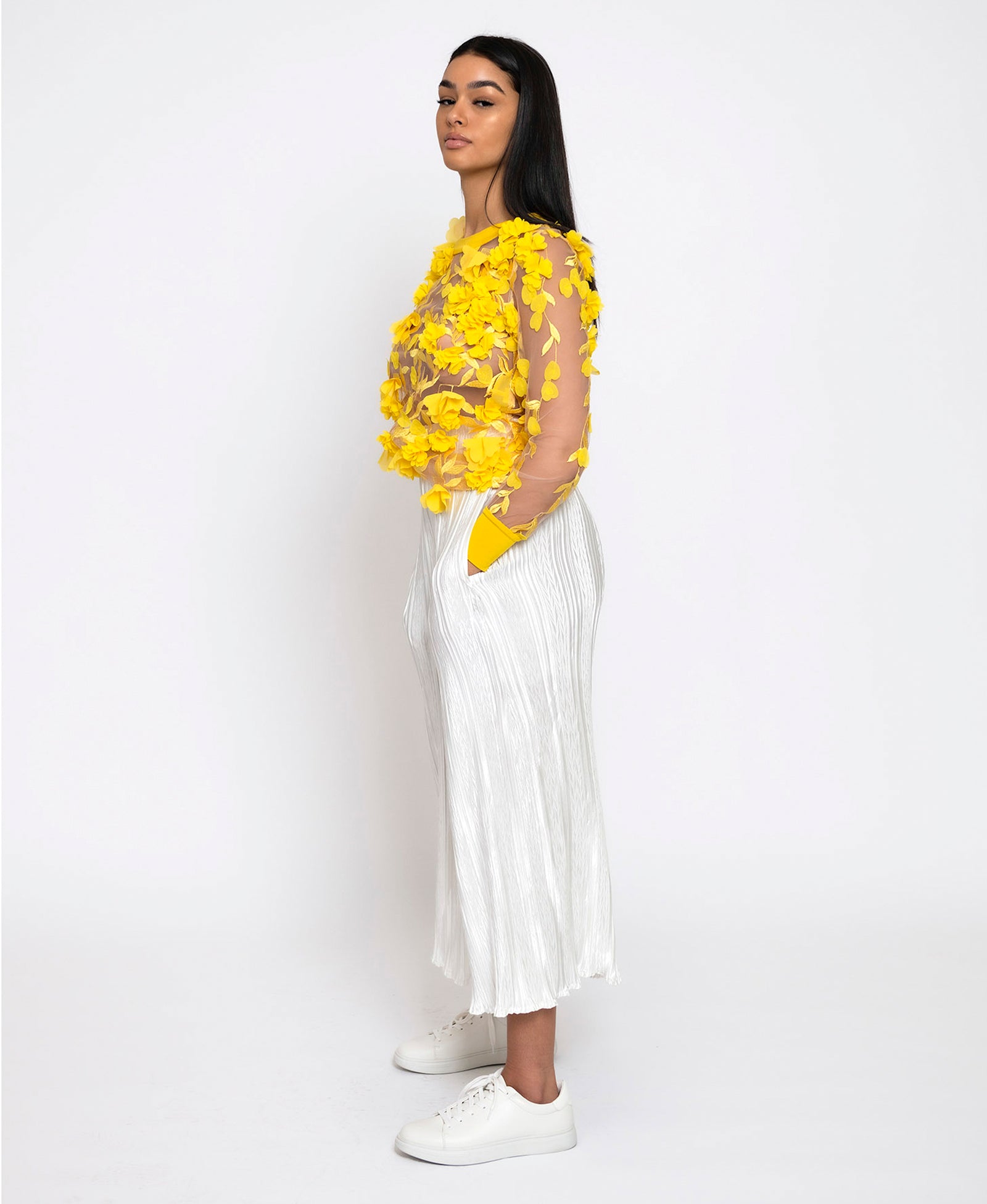 Yellow 3D Flower Top – NARCES